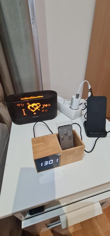 Design Apartment Business Lux 4 Star "Rio" Completely Business Lux Place In The City Center & Free Included Industry Optical Wifi & Netflix & Keyless Code Entry & Full Smart App & Kitchen & Washing Machine & Wide Terrace & Secure 2 Parking Place Ćuprija Buitenkant foto
