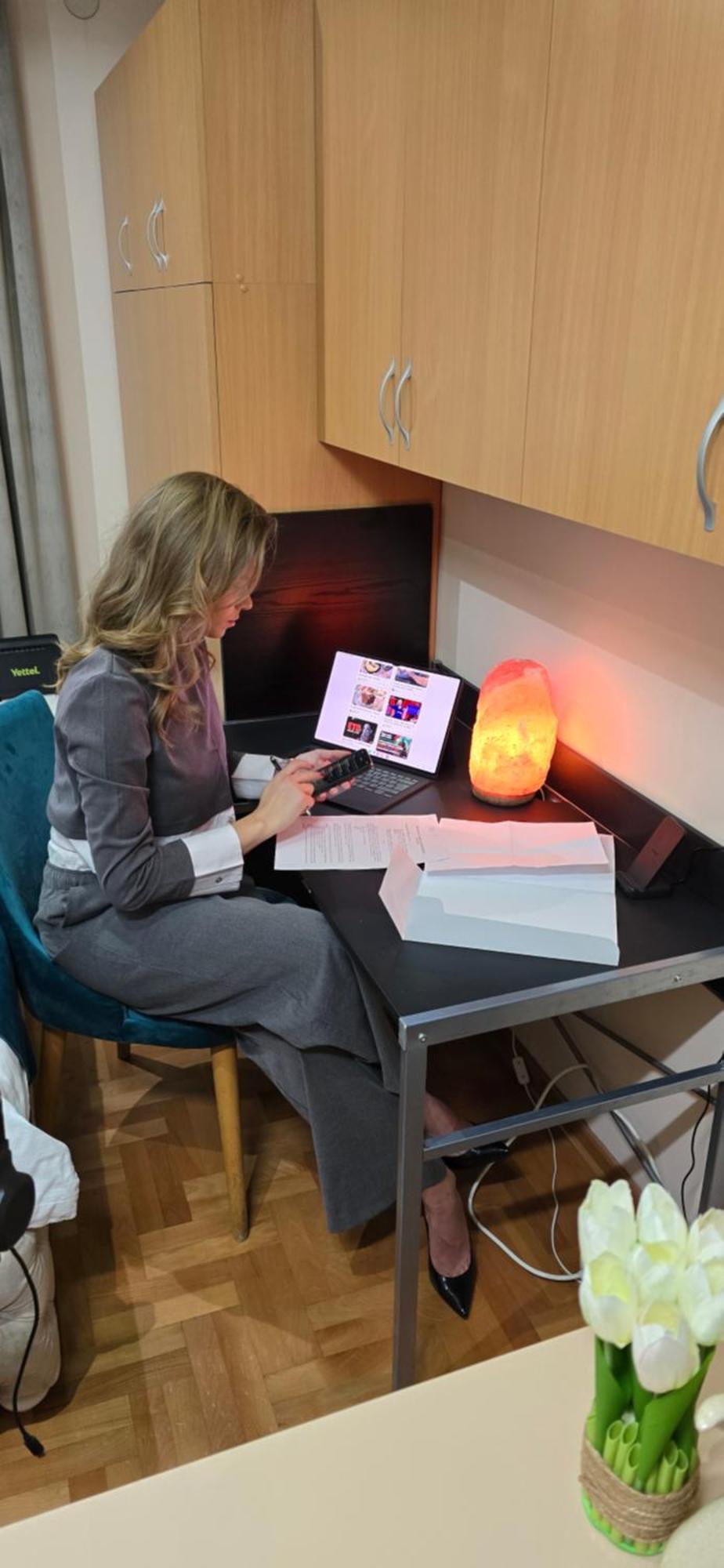 Design Apartment Business Lux 4 Star "Rio" Completely Business Lux Place In The City Center & Free Included Industry Optical Wifi & Netflix & Keyless Code Entry & Full Smart App & Kitchen & Washing Machine & Wide Terrace & Secure 2 Parking Place Ćuprija Buitenkant foto