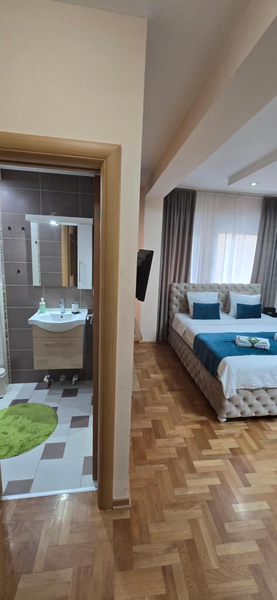 Design Apartment Business Lux 4 Star "Rio" Completely Business Lux Place In The City Center & Free Included Industry Optical Wifi & Netflix & Keyless Code Entry & Full Smart App & Kitchen & Washing Machine & Wide Terrace & Secure 2 Parking Place Ćuprija Buitenkant foto